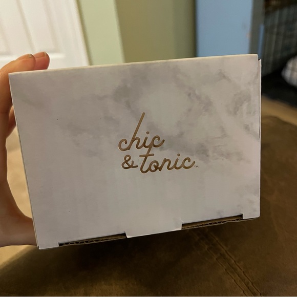 NIB Chic & Tonic Snowflake Navy Blue Ceramic Mug - Picture 4 of 4